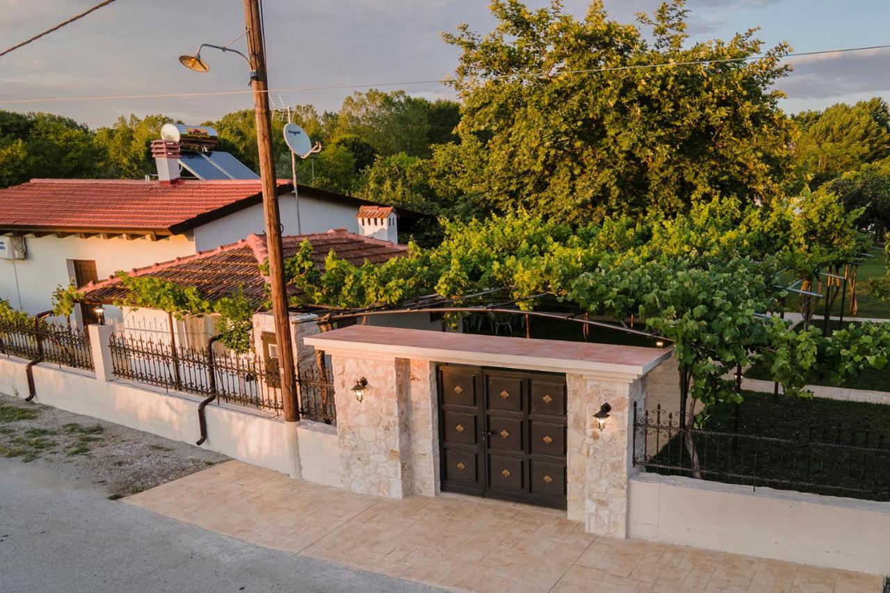 Villa La Varik 3 Litóchoron Buitenkant foto